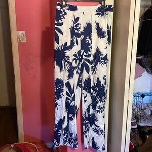 Woman’s Flowy Open Leg Floral Pants